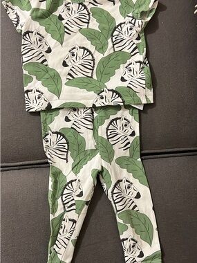 Mini Rodini White, Green & Black Zebra Leaf Pajama Set